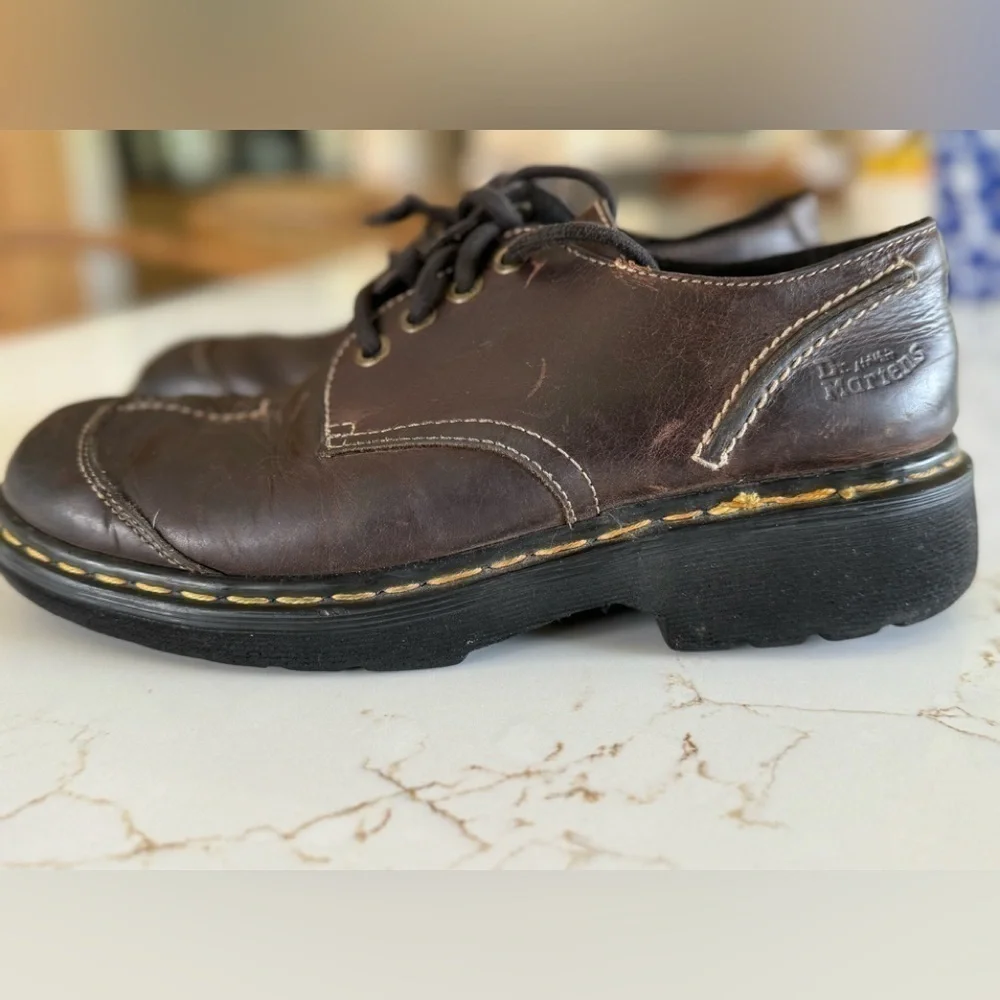 Vintage Men's Dr. Martens made in England Platform Oxford / Leather / 10